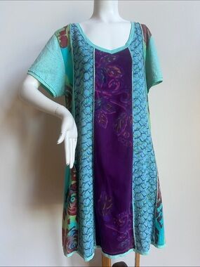 Winter Sun Short Sleeve Swing Dress with panels of coordinated fabric